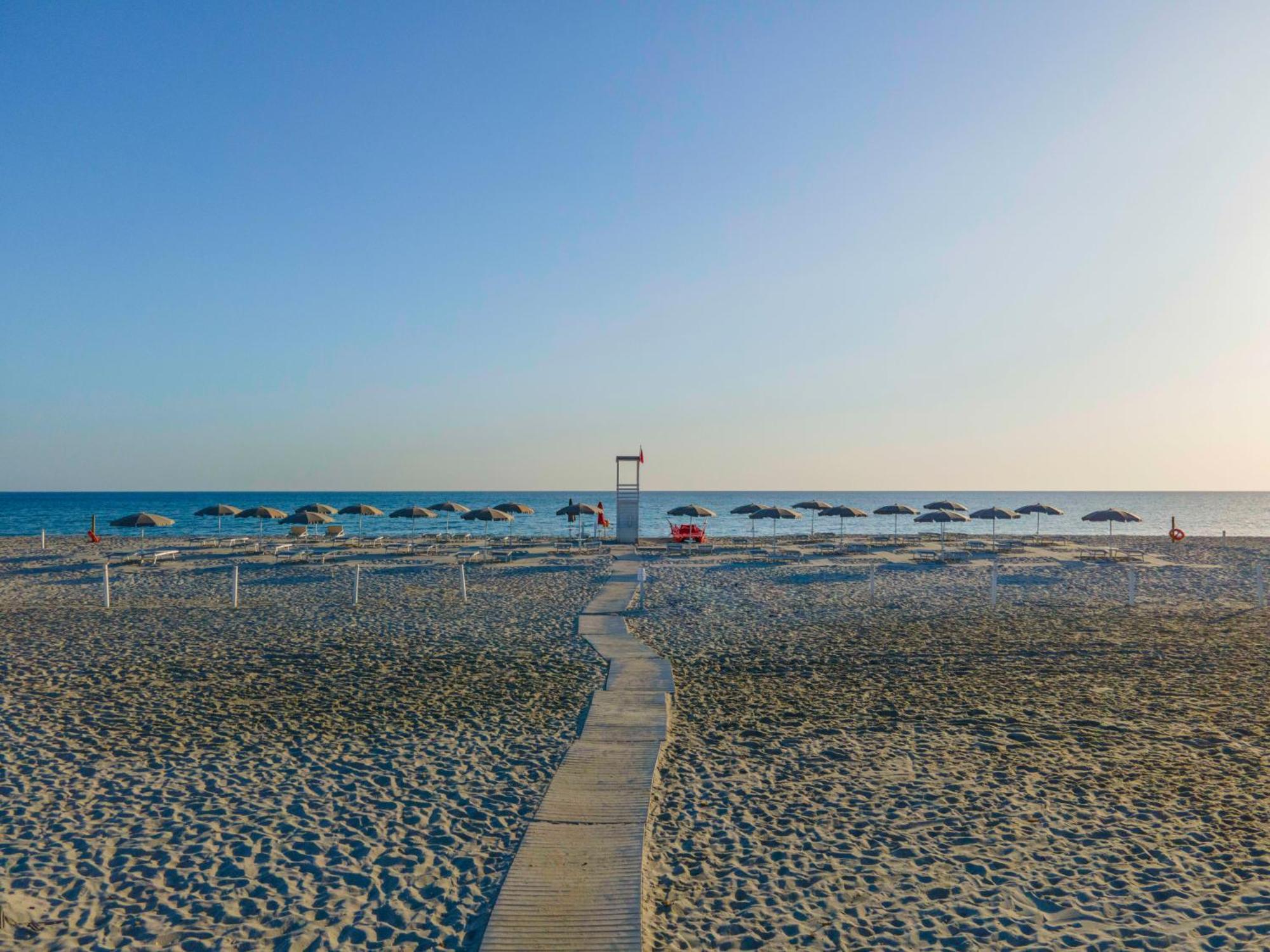 Hotel S'Arena Beach Ла-Калетта Экстерьер фото