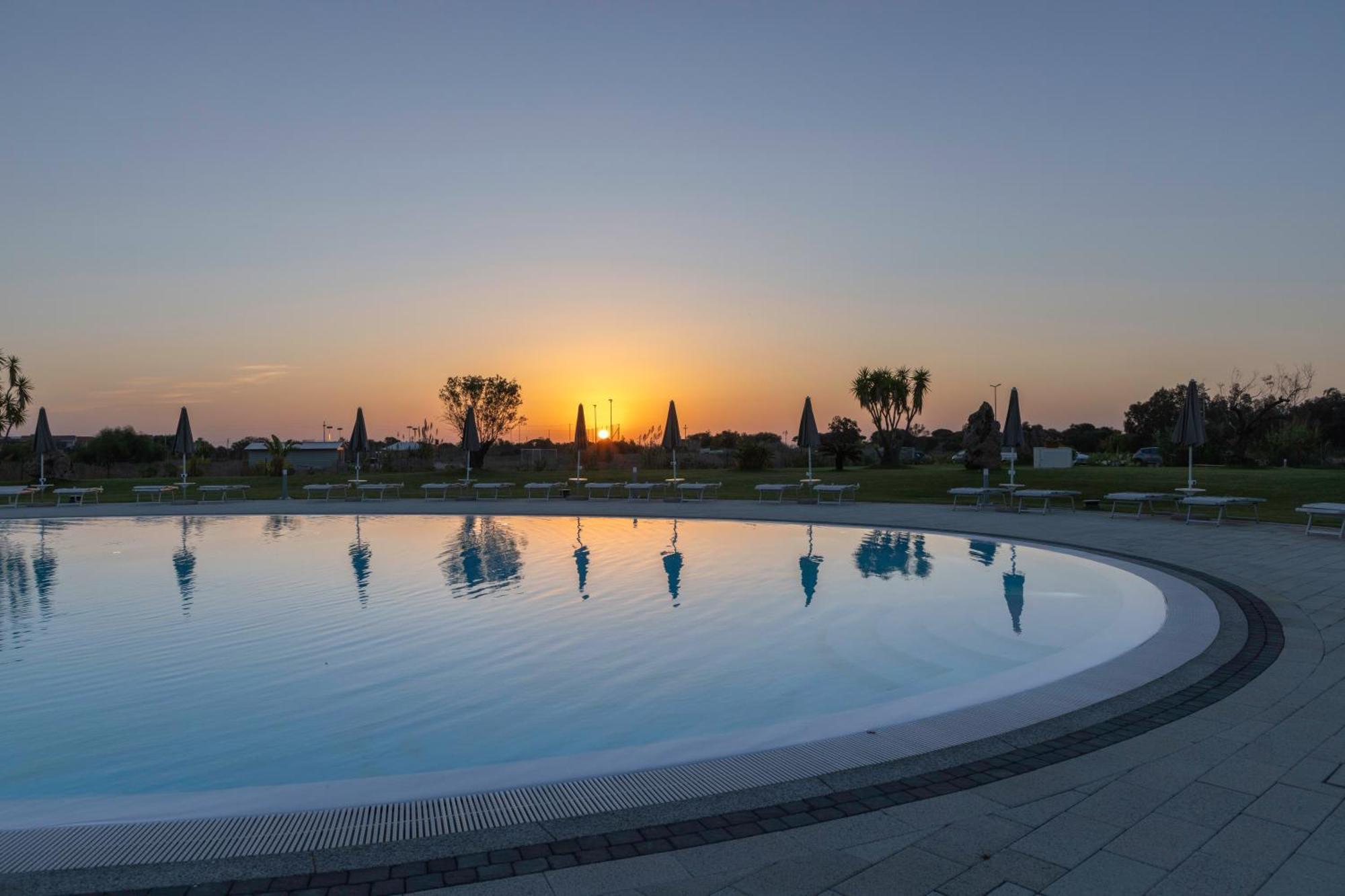 Hotel S'Arena Beach Ла-Калетта Экстерьер фото